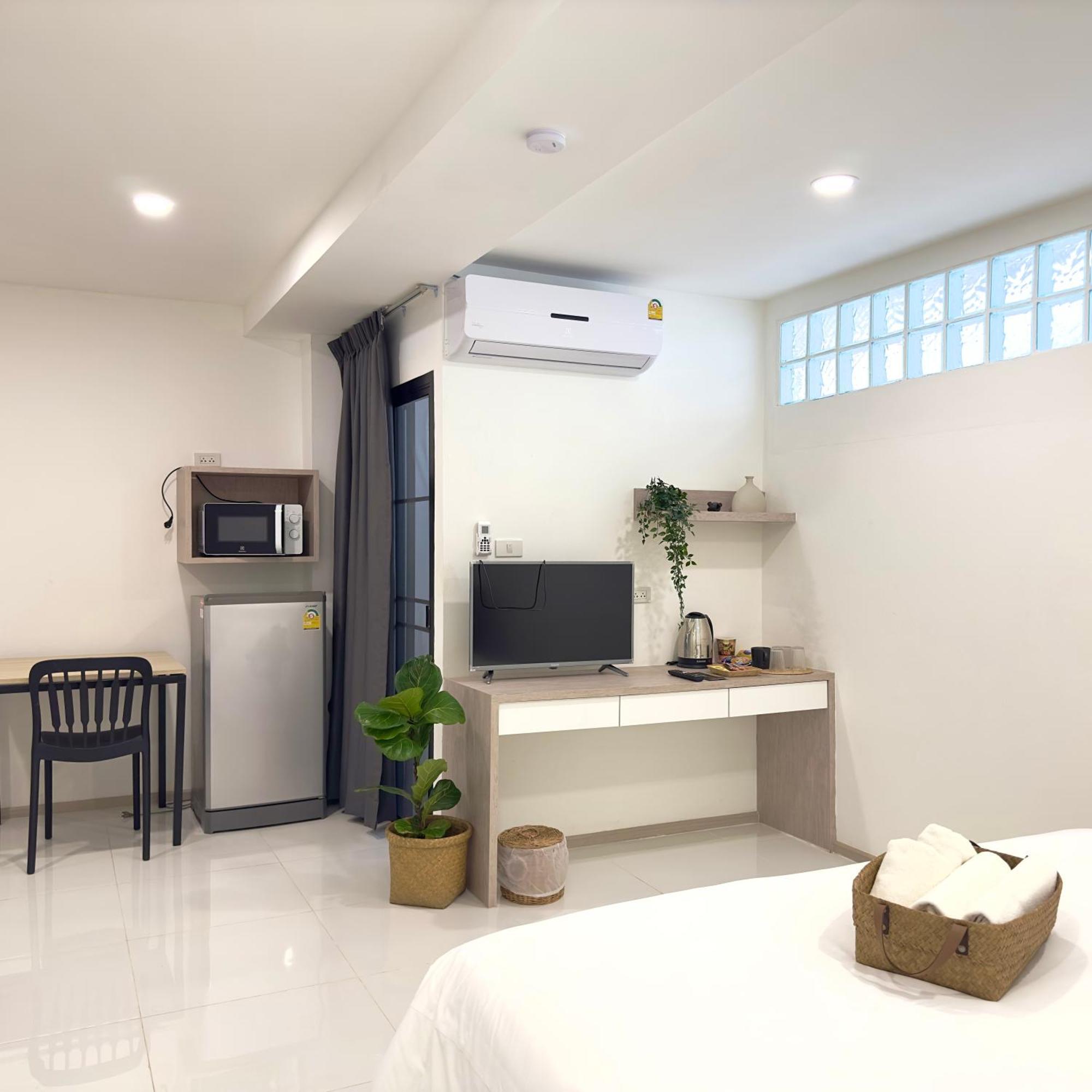 Darin Chiangmai Hotel&Residence Chiang Mai Bagian luar foto